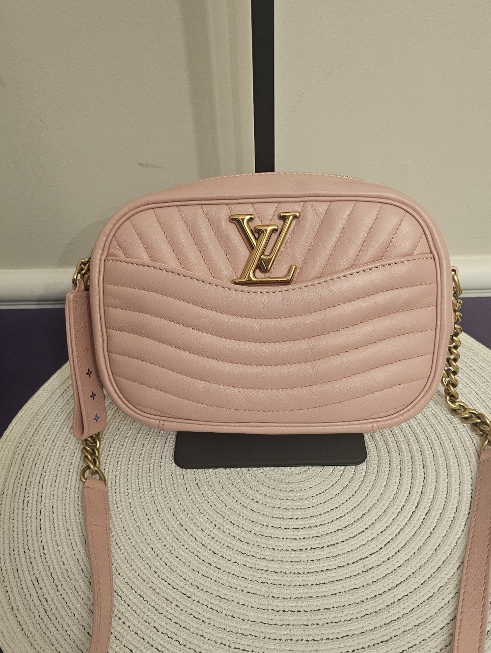 Louis Vuitton New Wave Camera Bag Pink Quilted Leather